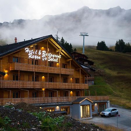 Hotel Rayon De Soleil Champery Bagian luar foto
